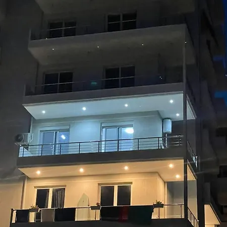 Sea & Sun Apartment