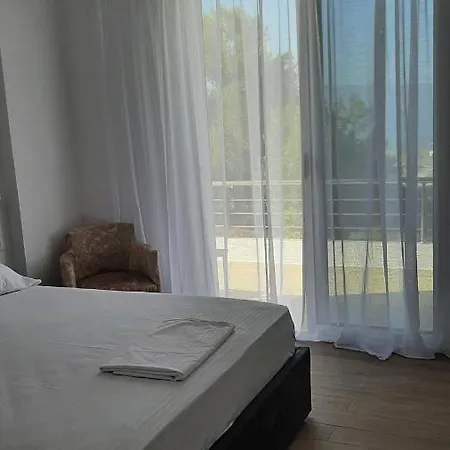 Sea & Sun Apartment